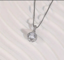 Load image into Gallery viewer, Embraceable- Zircon/Gold Plated/Stainless Steel