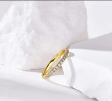 Load image into Gallery viewer, Band Of Gold- Moissanite Band/S925
