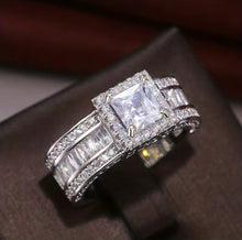 Cargar imagen en el visor de la galería, THE NEVAEH- Zircon, Silver Plated Promise Ring
