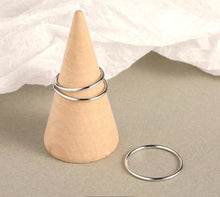 Load image into Gallery viewer, THE MINIMALIST- Smooth Plain Band/ Unisex
