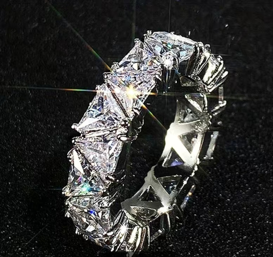 THE TRILLION-Zircon 18k Gold Plated (Silver) Eternity Ring