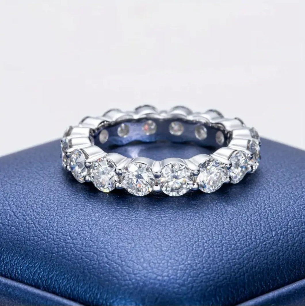 Sweet Eternity- Synthetic Moissanite/ S925