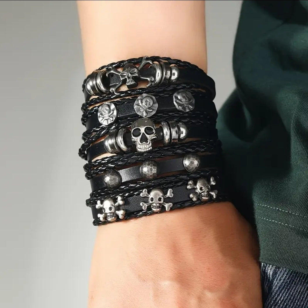 THE SKULL COLLECTOR-5 faux Leather Bracelets