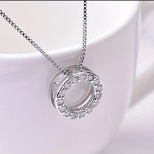 Cargar imagen en el visor de la galería, Complete ME- Zircon Pendant w/Necklace
