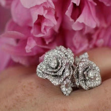 Load image into Gallery viewer, FLORAL BOUQUET- Zircon Floral/Silver
