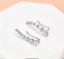 Cargar imagen en el visor de la galería, MoonStruk- Zircon/Silver
