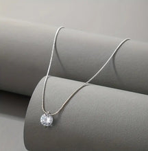 Load image into Gallery viewer, Simply ME! Zircon/Clavicle Chain
