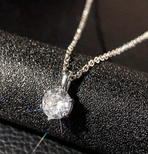 Sweet Love Zircon- round Zircon /925 Silver Plated Clavicle chain