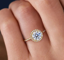 Load image into Gallery viewer, The HALO Effect- Moissanite/S925
