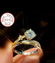 Load image into Gallery viewer, The Medussa- Moissanite/S925
