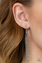 Cargar imagen en el visor de la galería, Tribal Trek- Silver Necklace and Earrings
