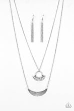 Cargar imagen en el visor de la galería, Tribal Trek- Silver Necklace and Earrings
