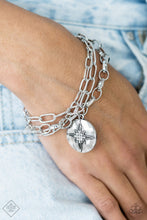 Cargar imagen en el visor de la galería, True North Twinkle- Silver/Bling
