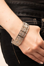 Cargar imagen en el visor de la galería, Ultra Upscale- Silver/Bling
