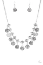 Cargar imagen en el visor de la galería, Walk The Plank- Silver Necklace And Earrings
