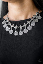 Cargar imagen en el visor de la galería, Walk The Plank- Silver Necklace And Earrings
